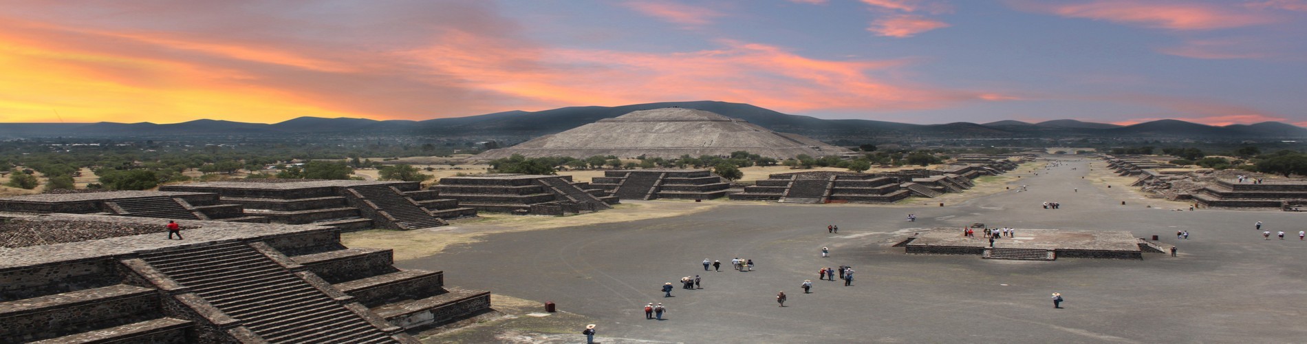 EXPLORING THE TOP 10 MUST-VISIT ATTRACTIONS IN MEXICO CITY - Va Expeditions