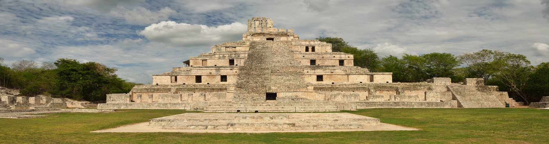 INSIDE CAMPECHE