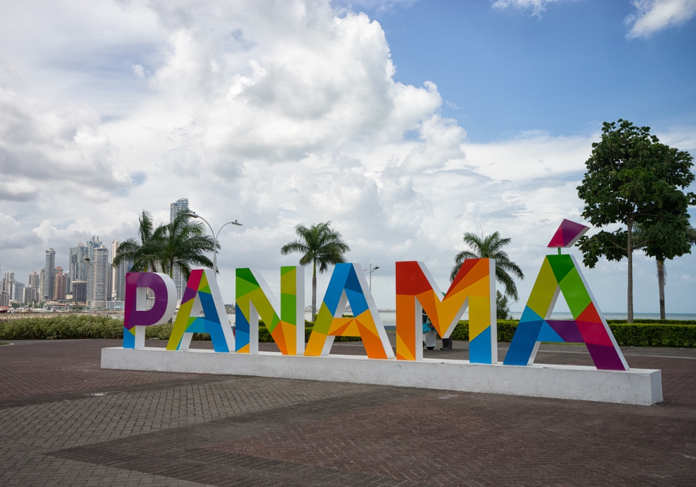 DAY 01 - Panama City - Malena and Palo Seco
