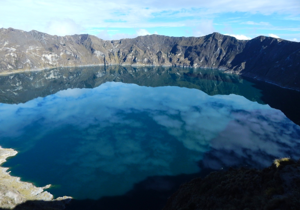 Day 05 - Quilotoa crater lake volcano - Baños