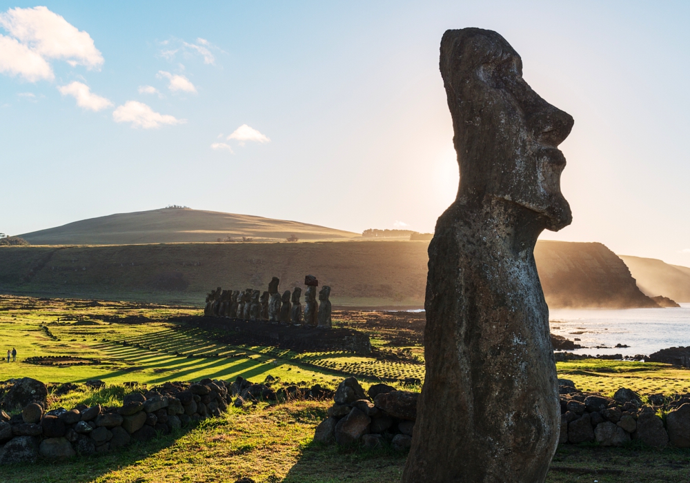 Day 08 - Vina Vik - Santiago - Easter Island